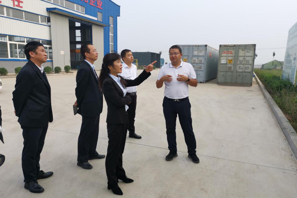 陜西航天建設(shè)集團(tuán)有限公司總經(jīng)理、黨委副書記謝明娟率隊(duì)赴遼寧一諾環(huán)保產(chǎn)業(yè)集團(tuán)開展考察調(diào)研工作